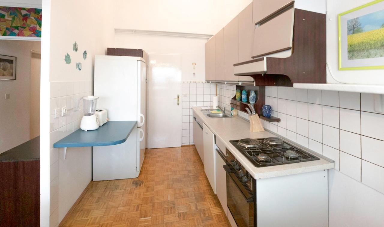 Beautiful Apartment In The Nicest Part Of Town Любляна Экстерьер фото