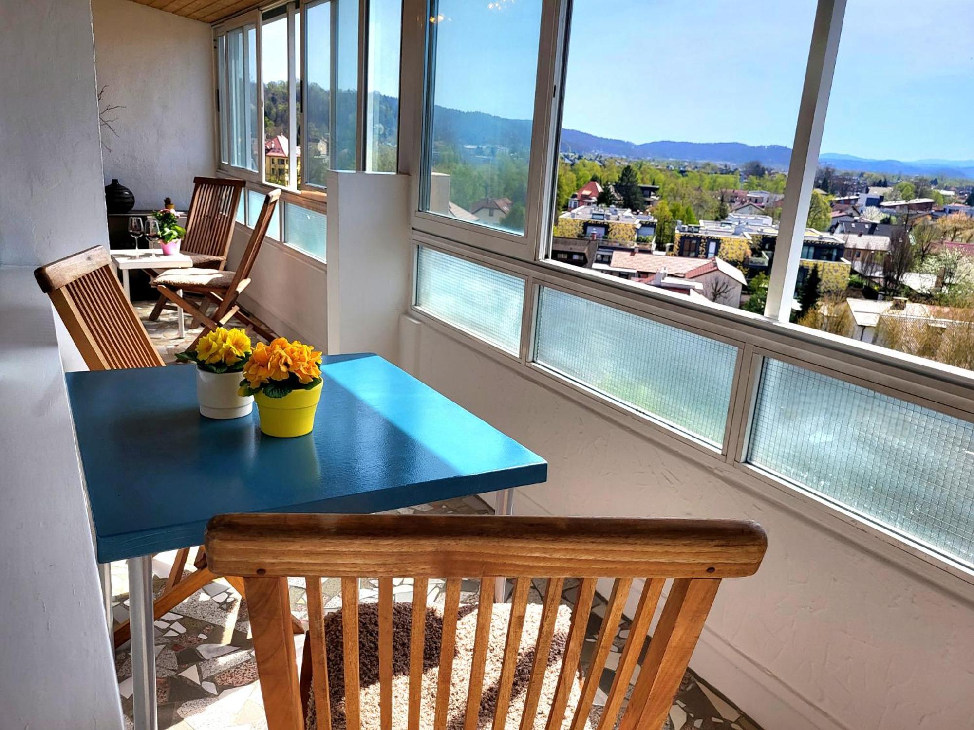 Beautiful Apartment In The Nicest Part Of Town Любляна Экстерьер фото